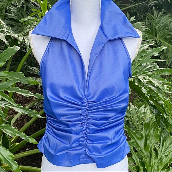 TADASHI shimmering blue plunging neck line roughed front collared cropped top - Picture 2 of 16